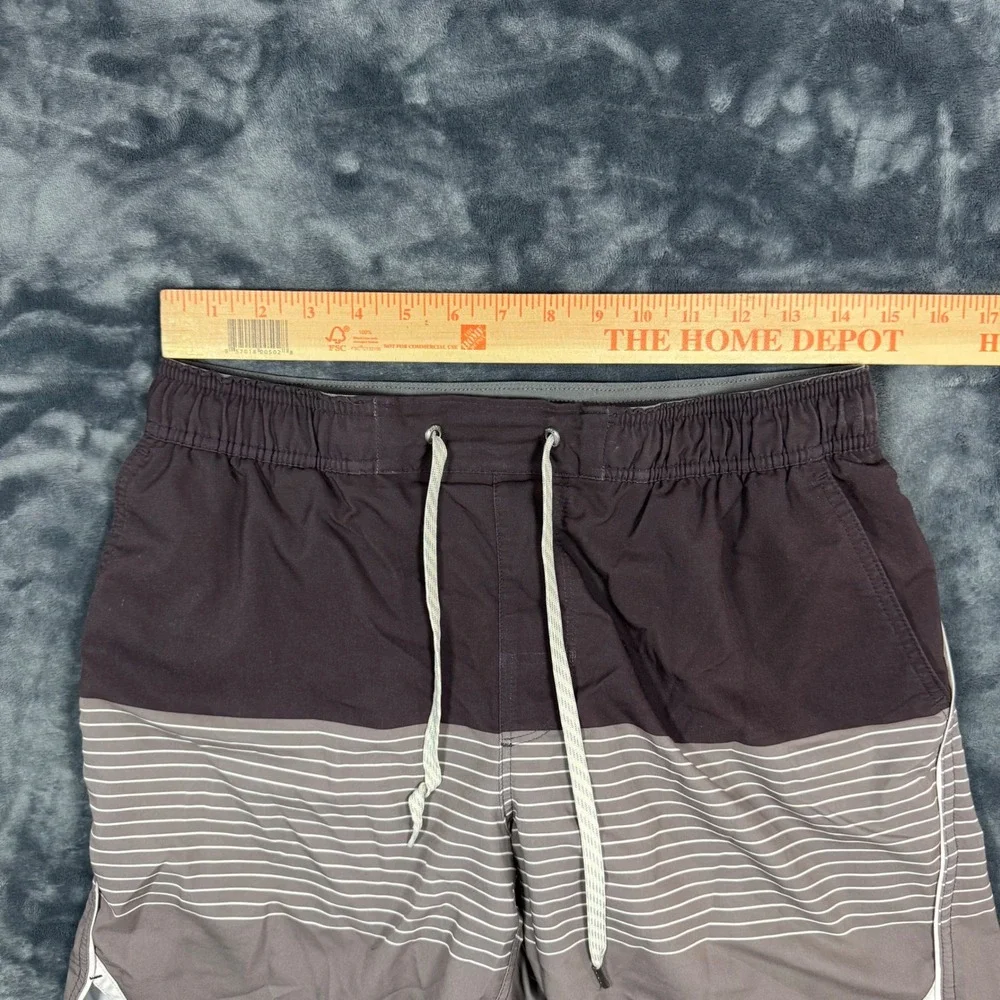 Vuori Trail Shorts Mens L Brown Striped Colorblock Hiking Lightweight Outdoor